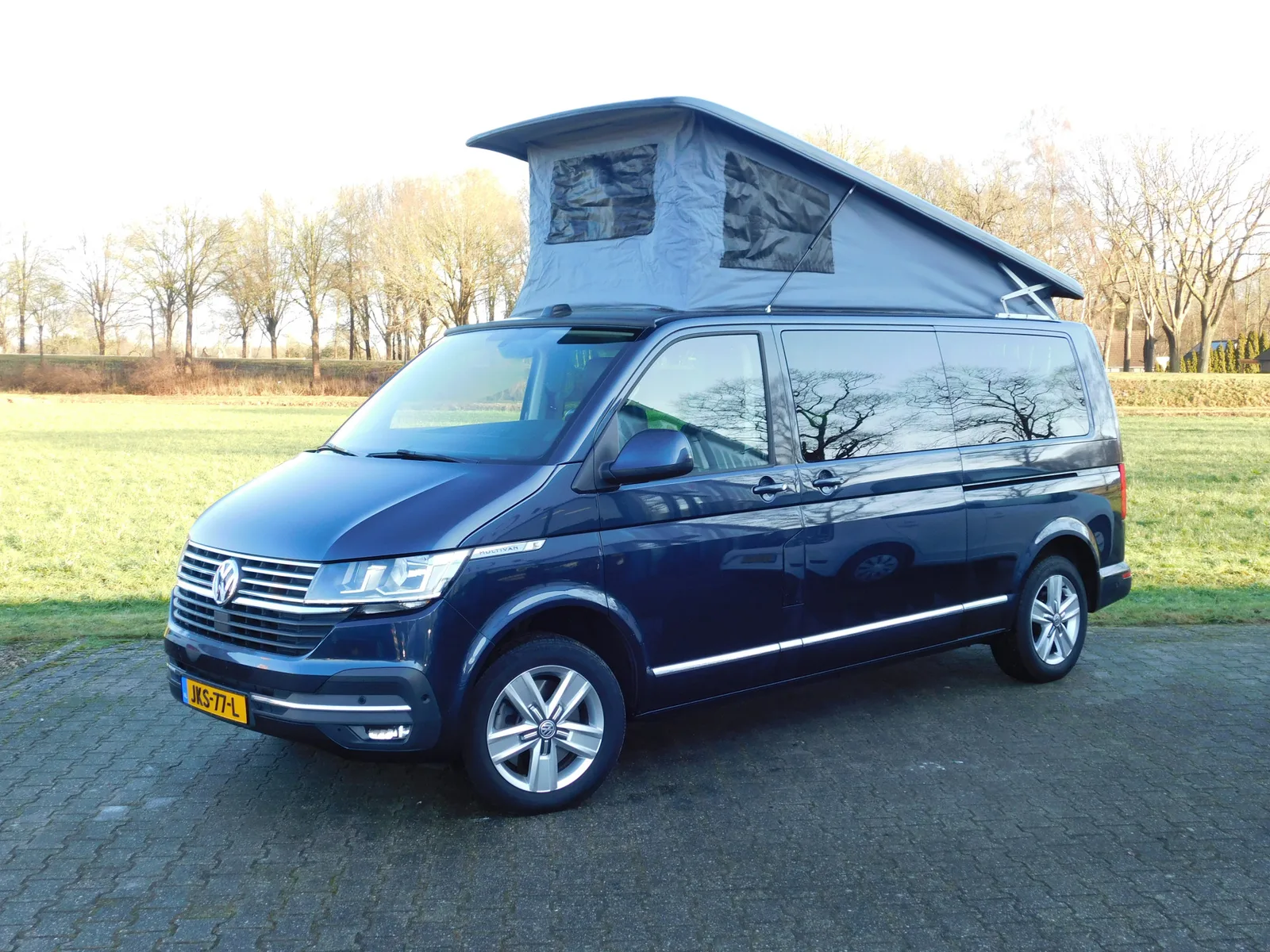 Volkswagen Multivan (2021) — foto 1