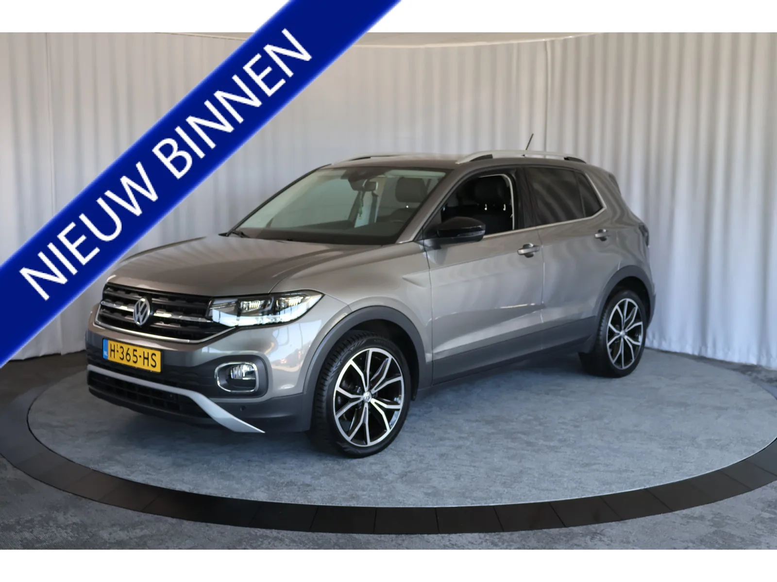 Volkswagen T-Cross (2020) — foto 1