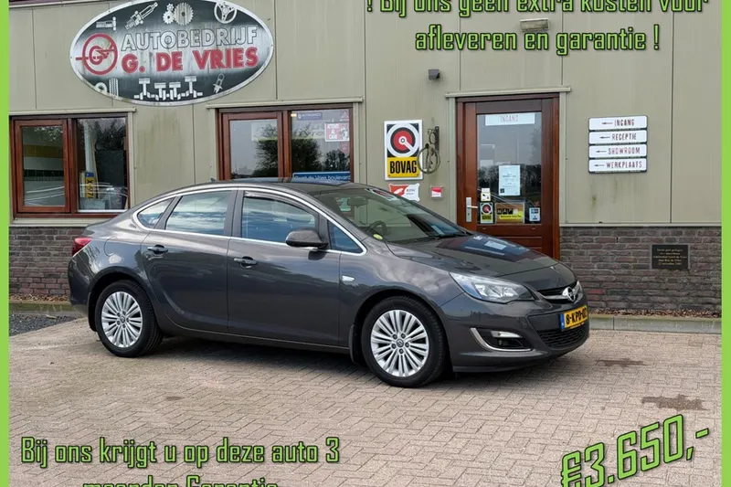 Opel Astra (2013)