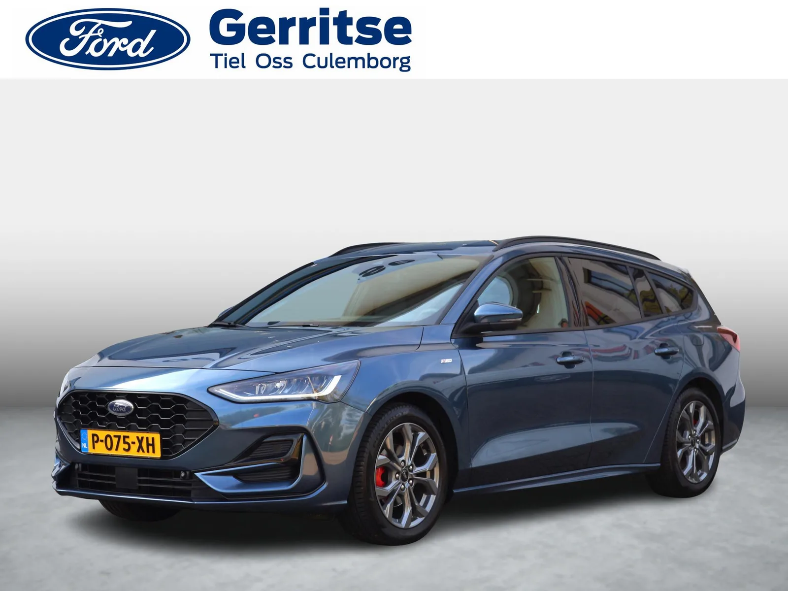 Ford Focus (2022) — foto 1