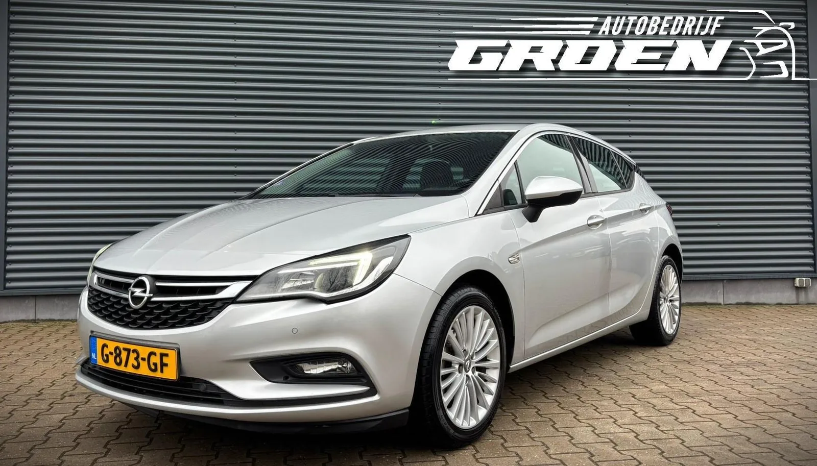 Opel Astra (2017) — foto 1