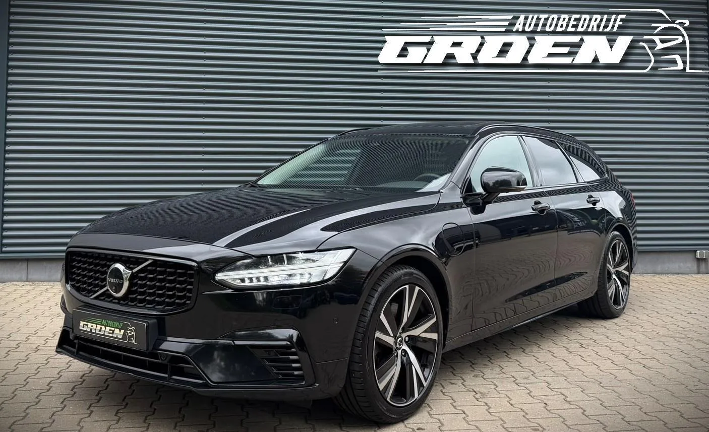Volvo V90 (2023) — foto 1