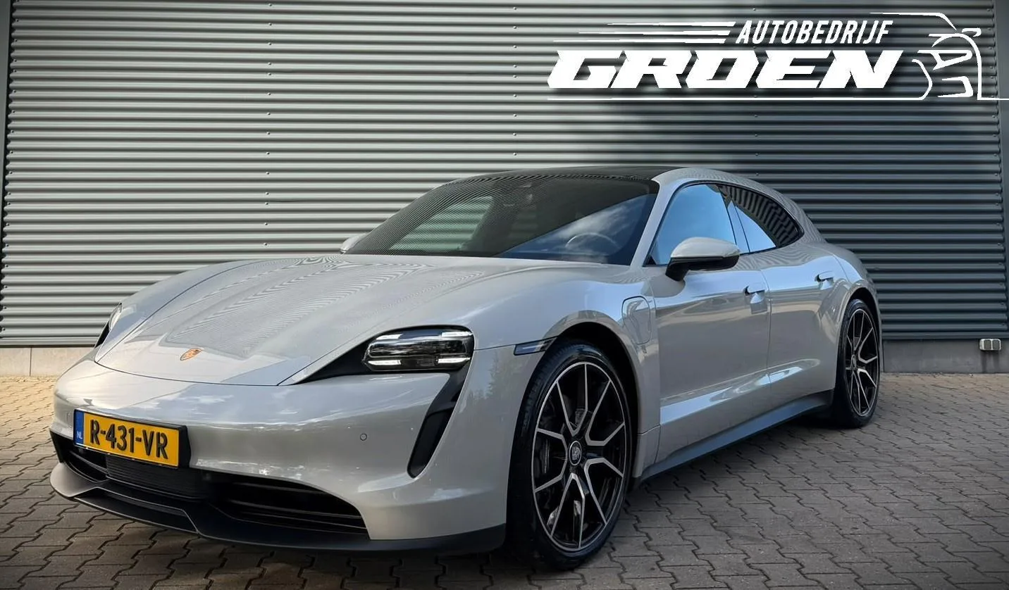 Porsche Taycan Sport Turismo (2022) — foto 1