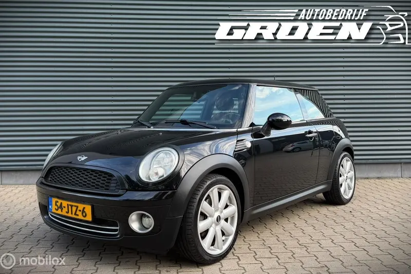 MINI One (2009)