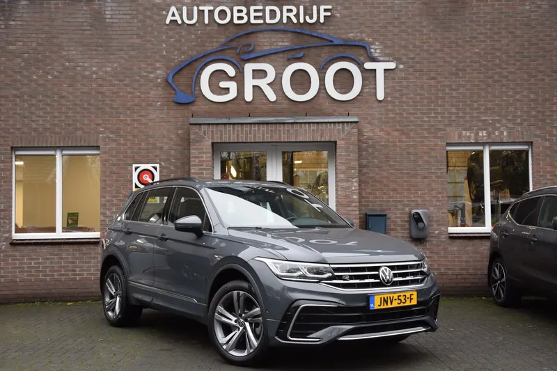 Volkswagen Tiguan (2022)