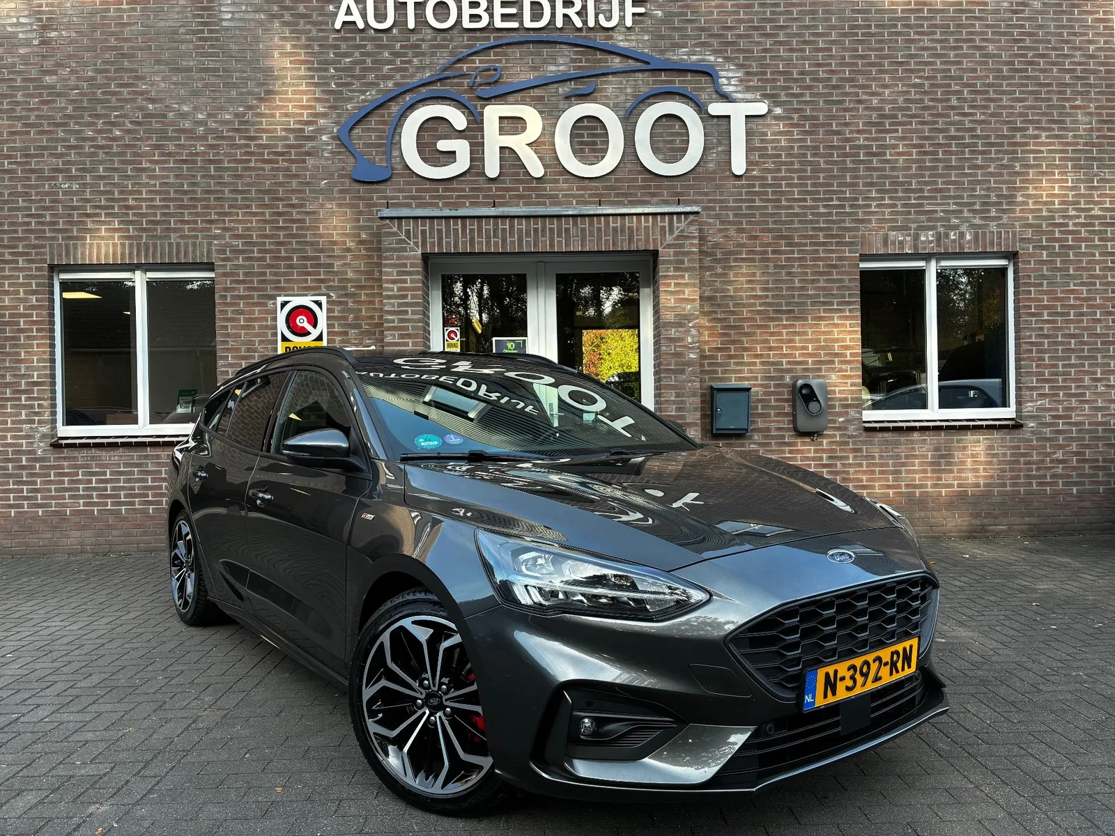 Ford Focus (2021) — foto 1
