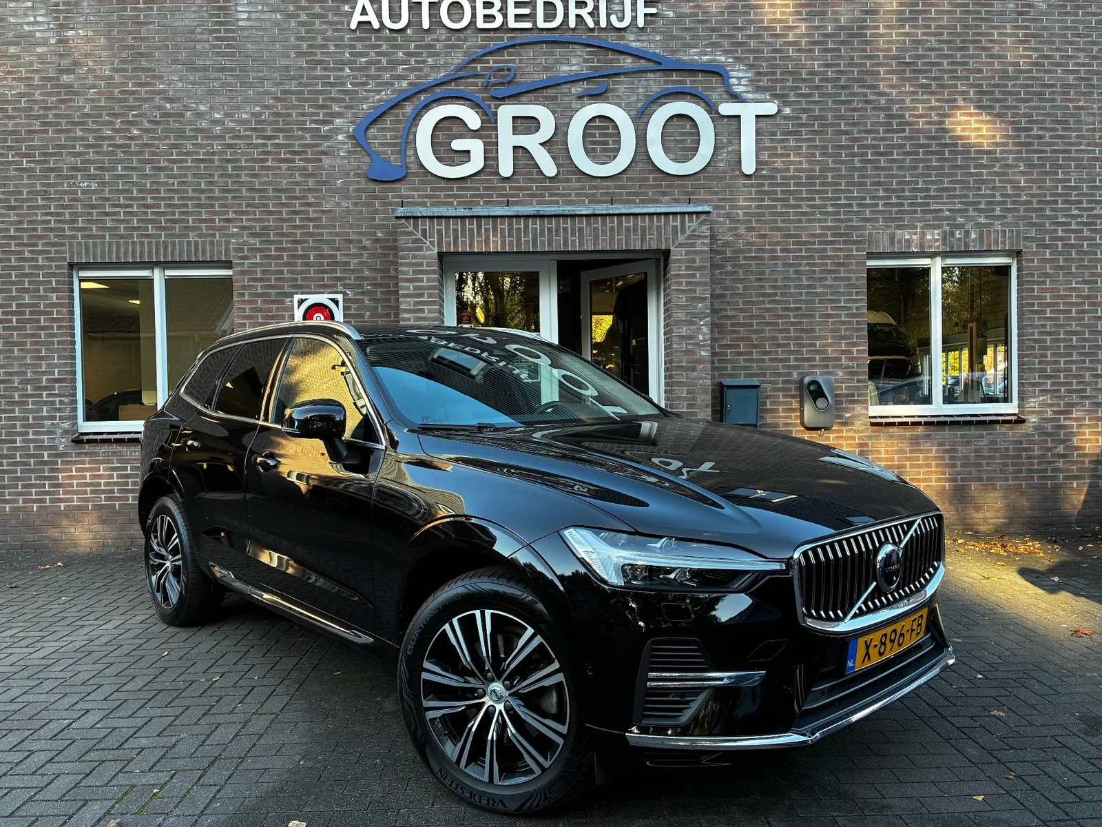 Volvo XC60 (2021) — foto 1