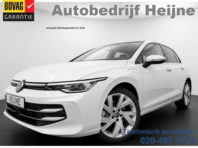 Volkswagen Golf (2025) — foto 1
