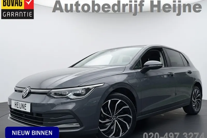 Volkswagen Golf (2021)