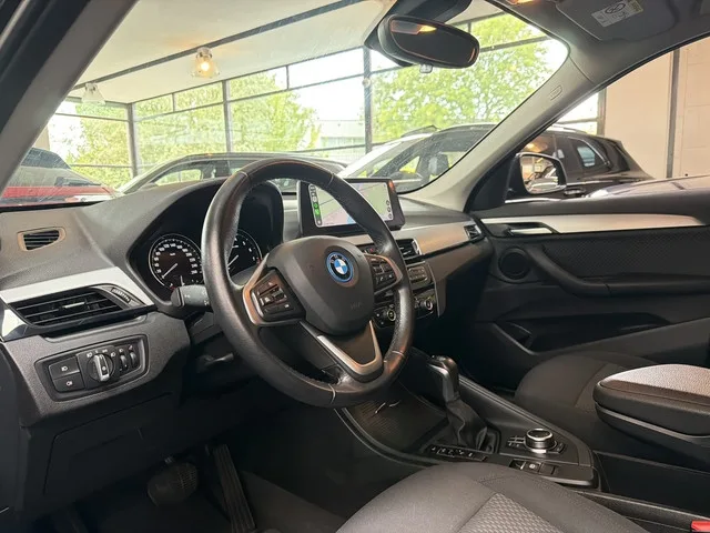 BMW X1 (2022) — foto 1