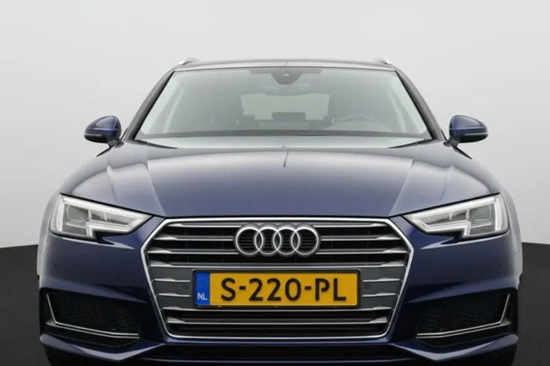 Audi A4 (2019)