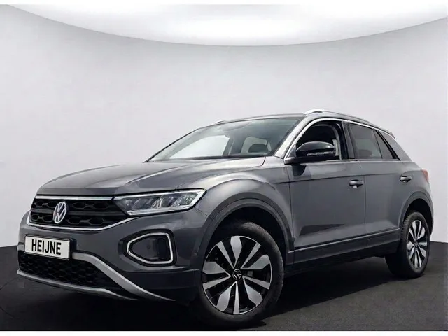 Volkswagen T-Roc (2025) — foto 1