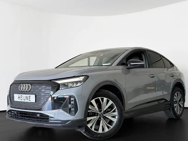 Audi Q4 e-tron (2023) — foto 1