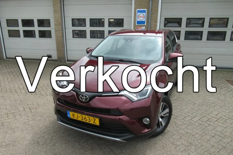 Toyota RAV4 (2016)