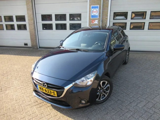 Mazda 2 (2017) — foto 1