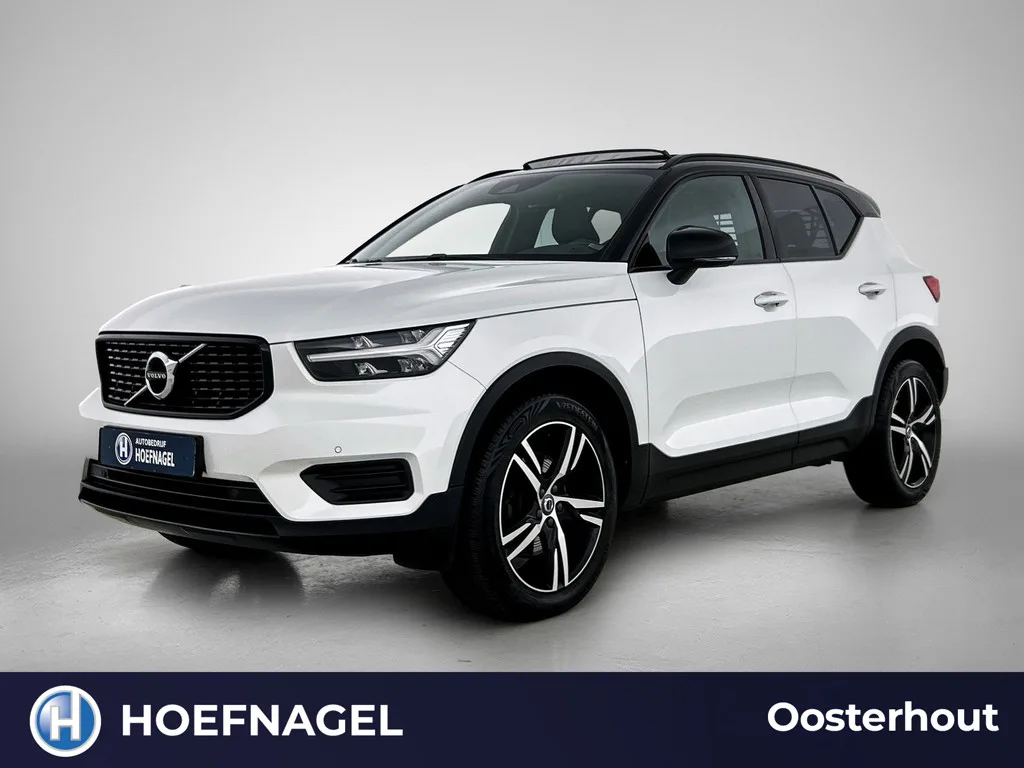 Volvo XC40 (2019) — foto 1