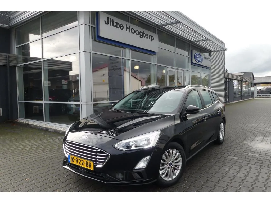 Ford Focus (2019) — foto 1