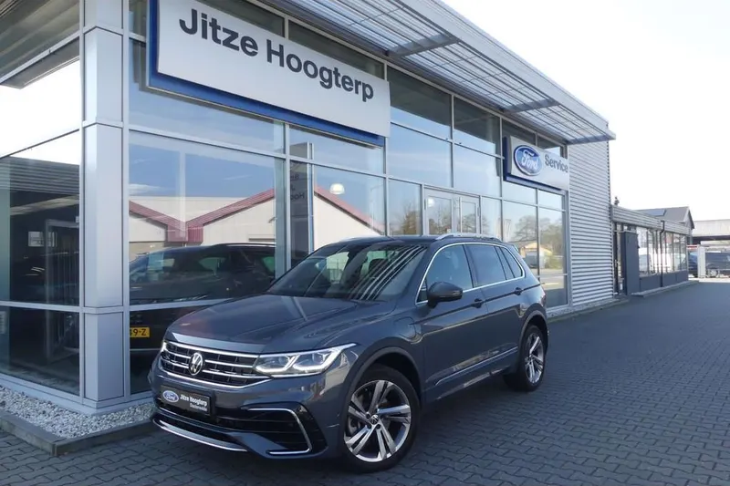Volkswagen Tiguan (2022)