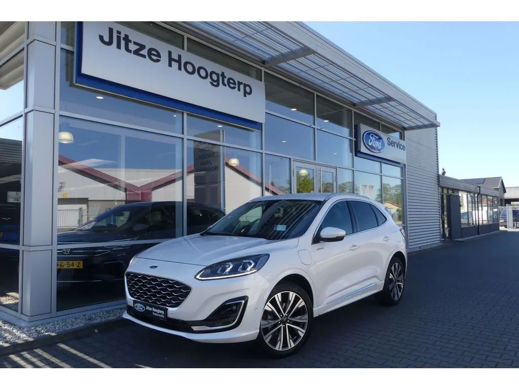 Ford Kuga (2022) — foto 1