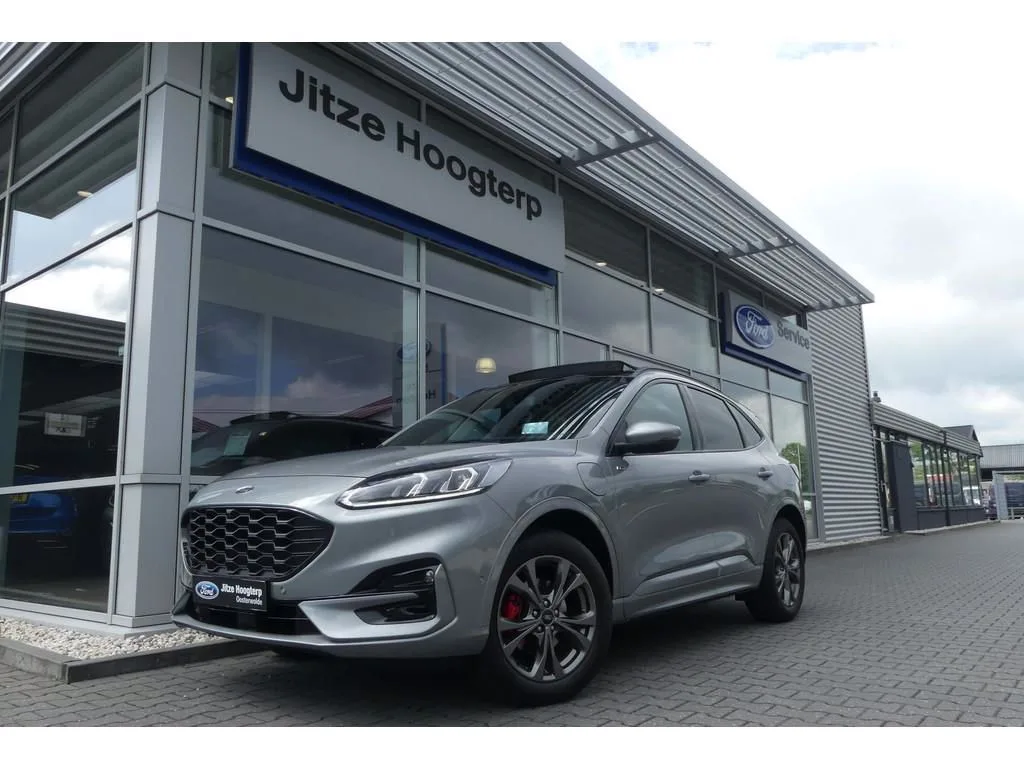 Ford Kuga (2023) — foto 1