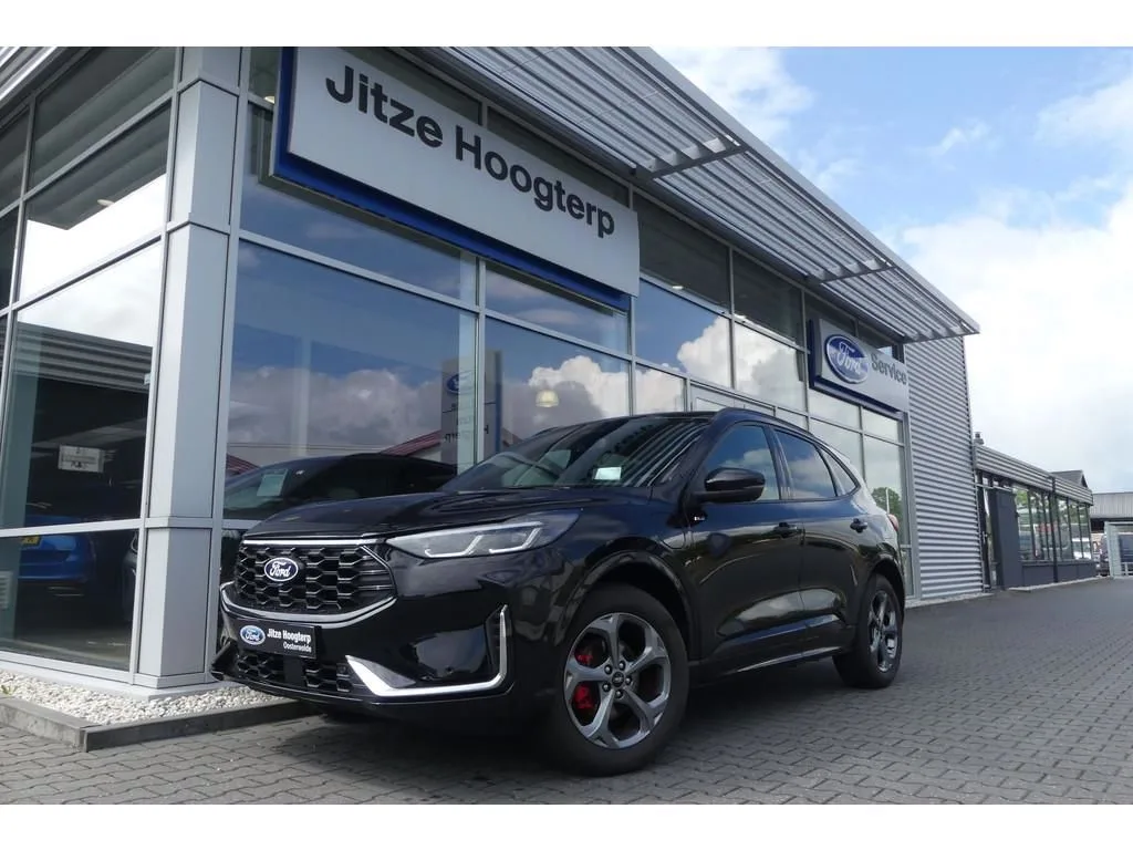 Ford Kuga (2024) — foto 1