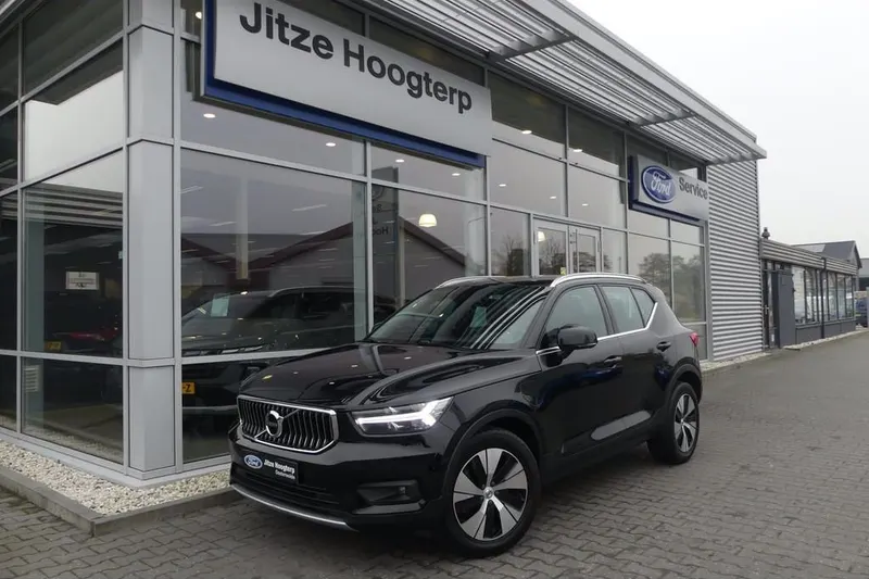 Volvo XC40 (2021)
