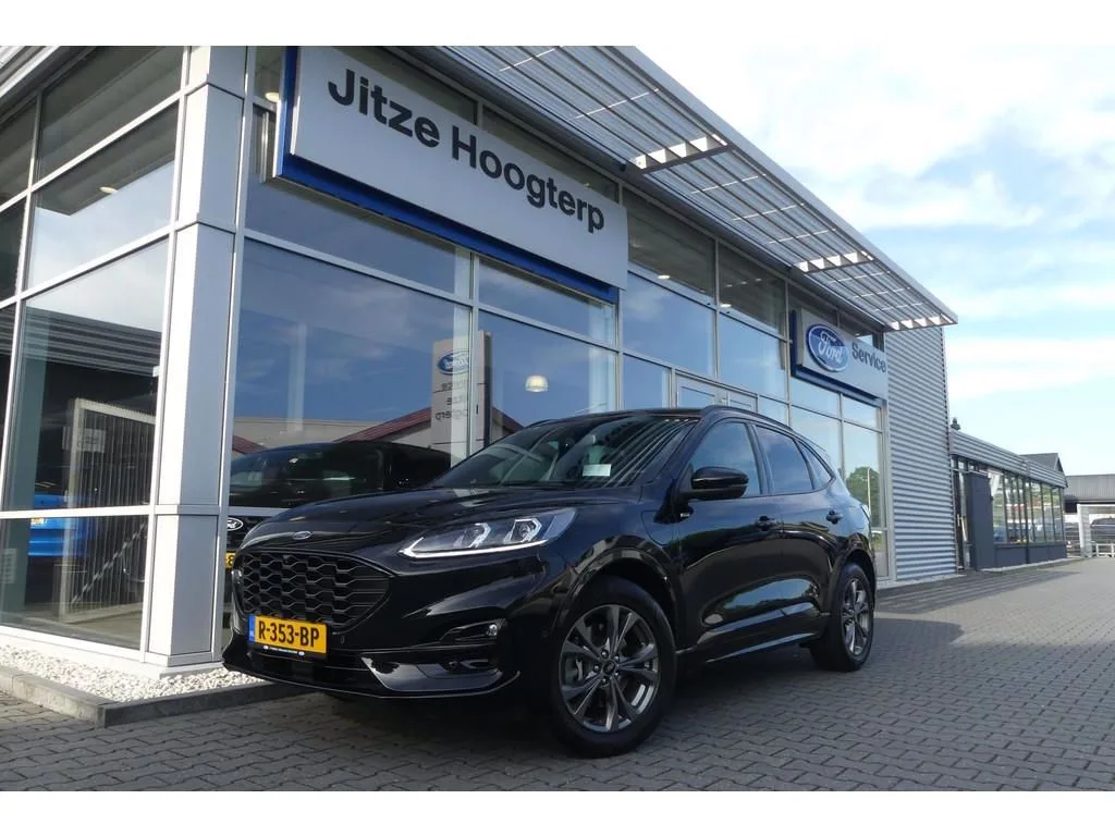 Ford Kuga (2021) — foto 1