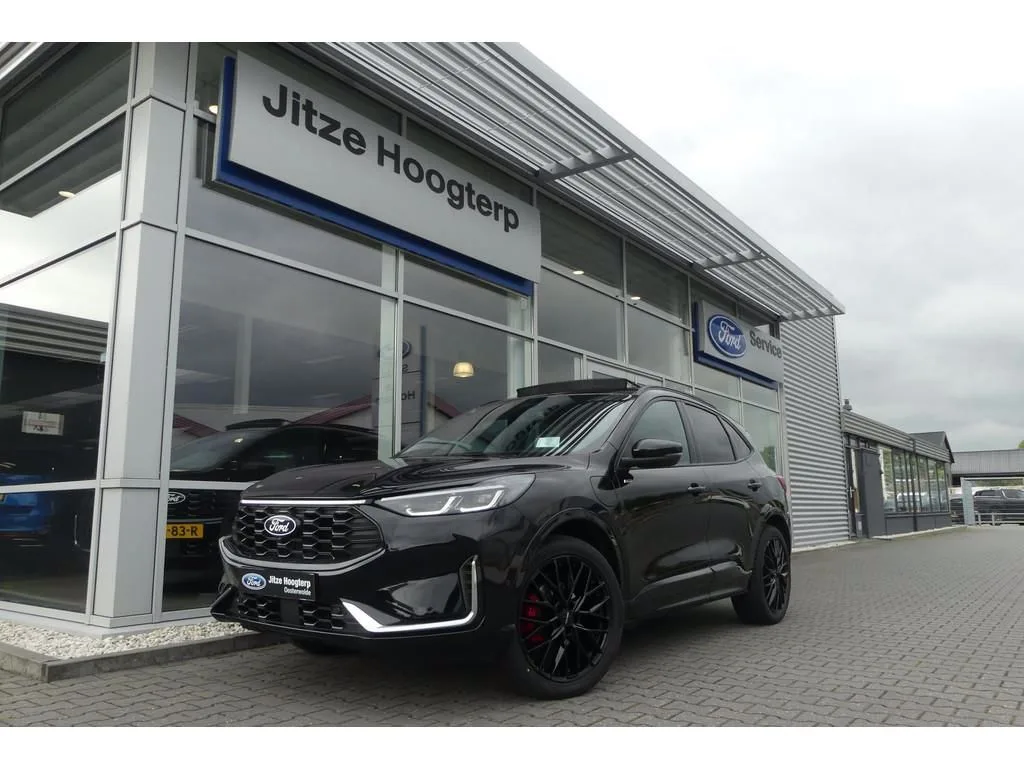 Ford Kuga (2024) — foto 1