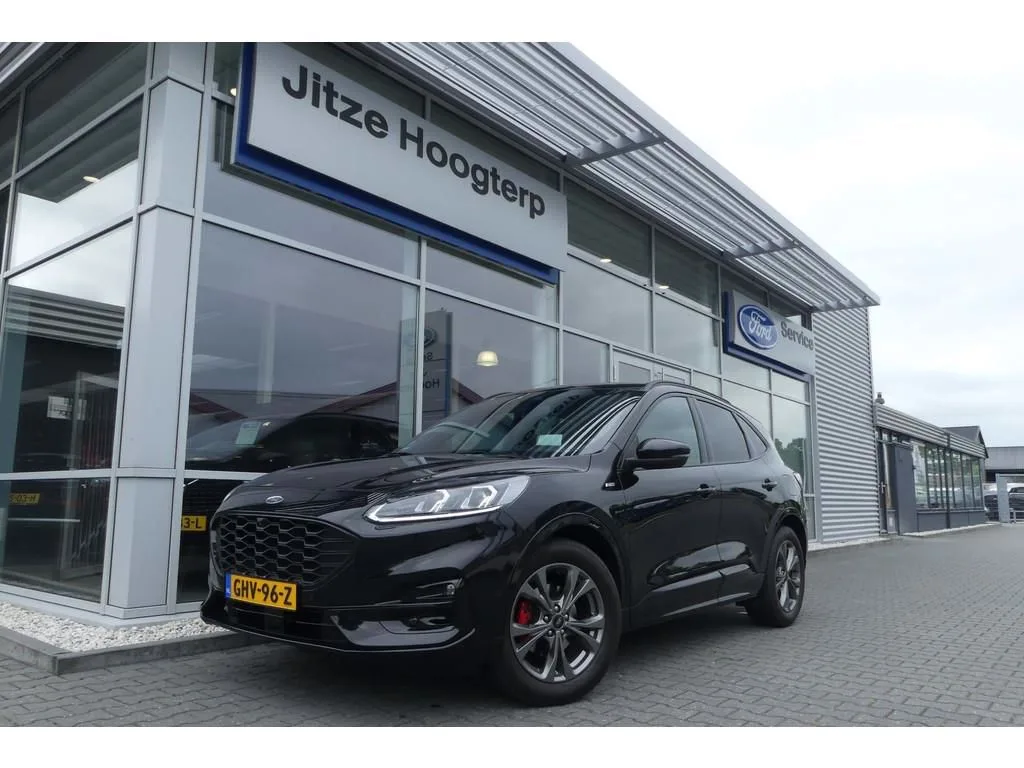 Ford Kuga (2022) — foto 1