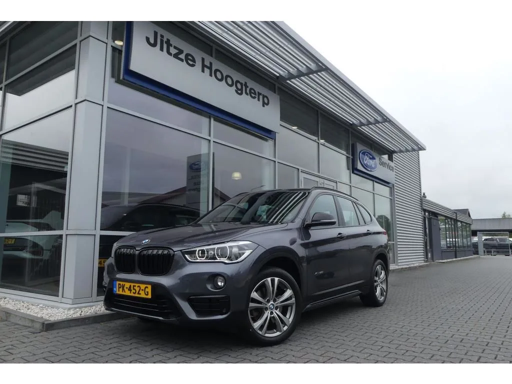 BMW X1 (2015) — foto 1