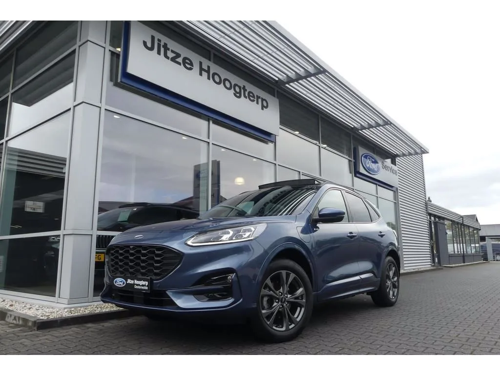 Ford Kuga (2022) — foto 1