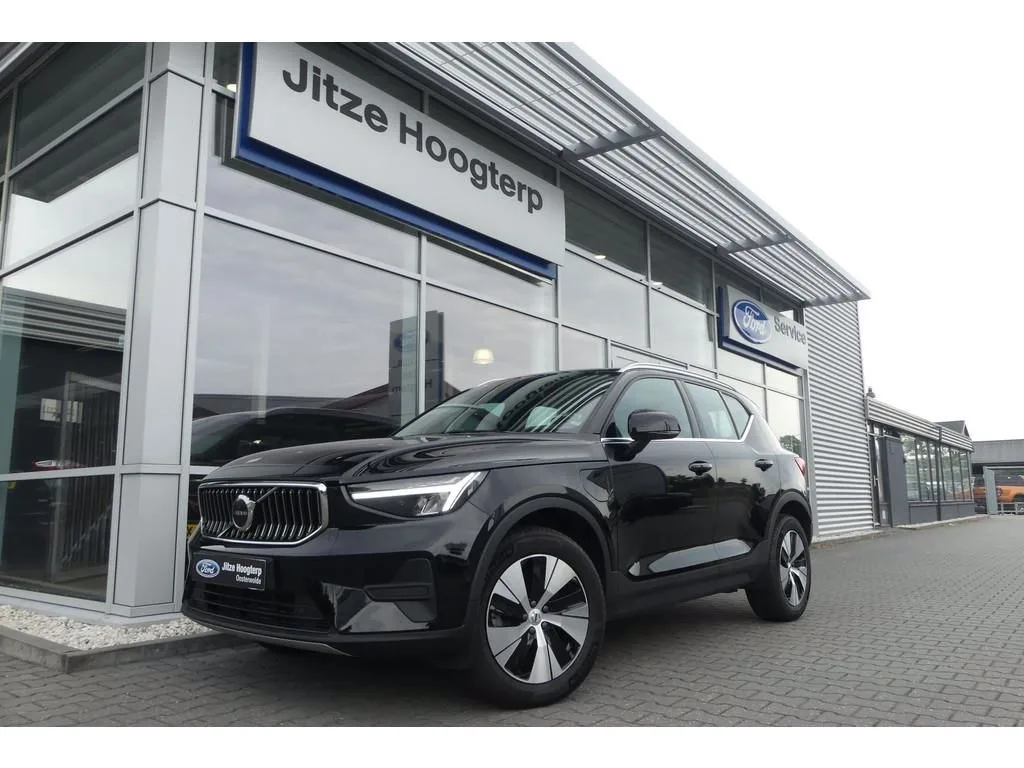 Volvo XC40 (2022) — foto 1