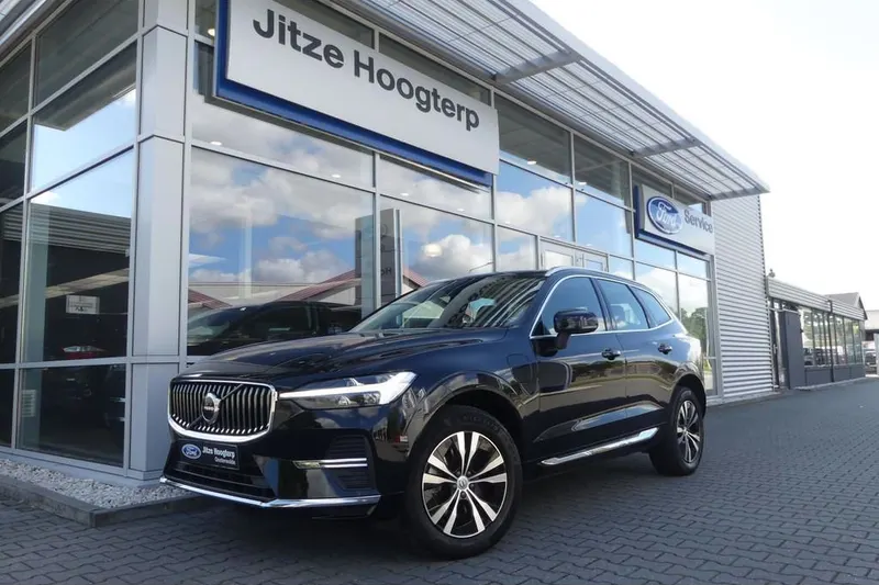 Volvo XC60 (2023)
