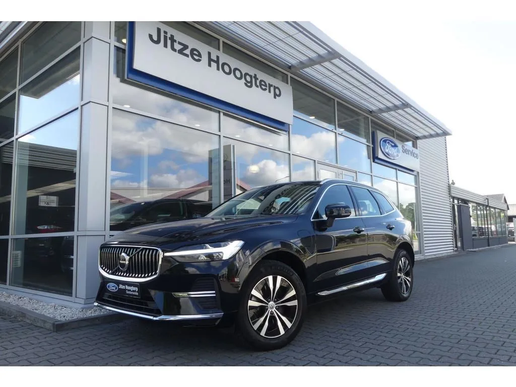 Volvo XC60 (2023) — foto 1
