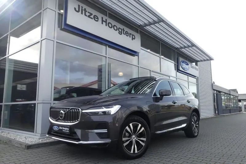 Volvo XC60 (2023)