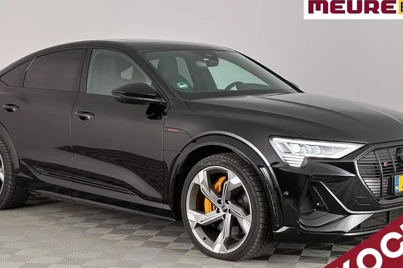 Audi e-tron (2023)
