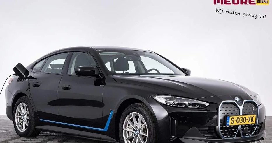 BMW i4 (2023) — foto 1