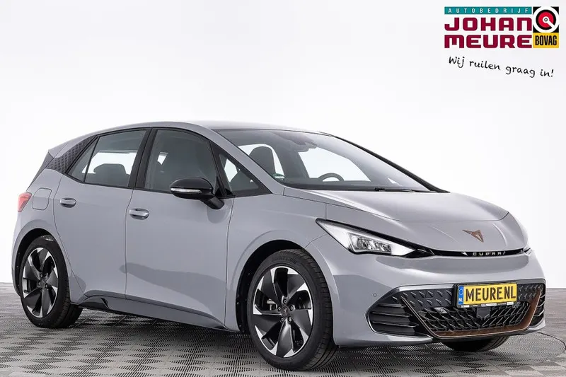 CUPRA Born (2024)