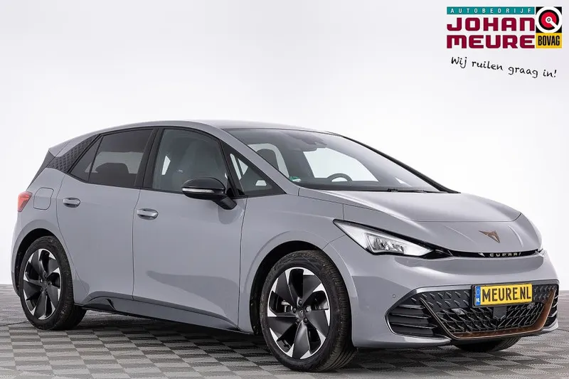 CUPRA Born (2024)