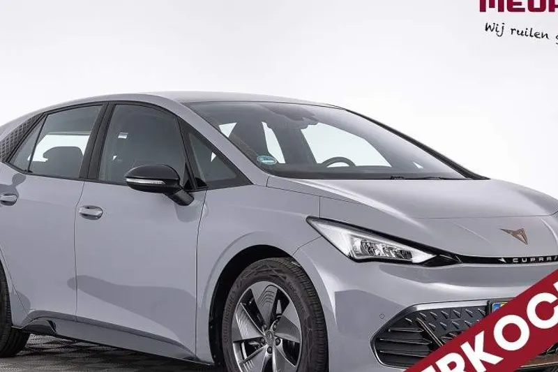 CUPRA Born (2023)