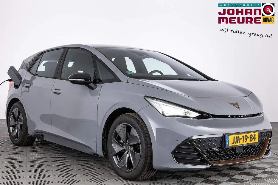 CUPRA Born (2024) — foto 1