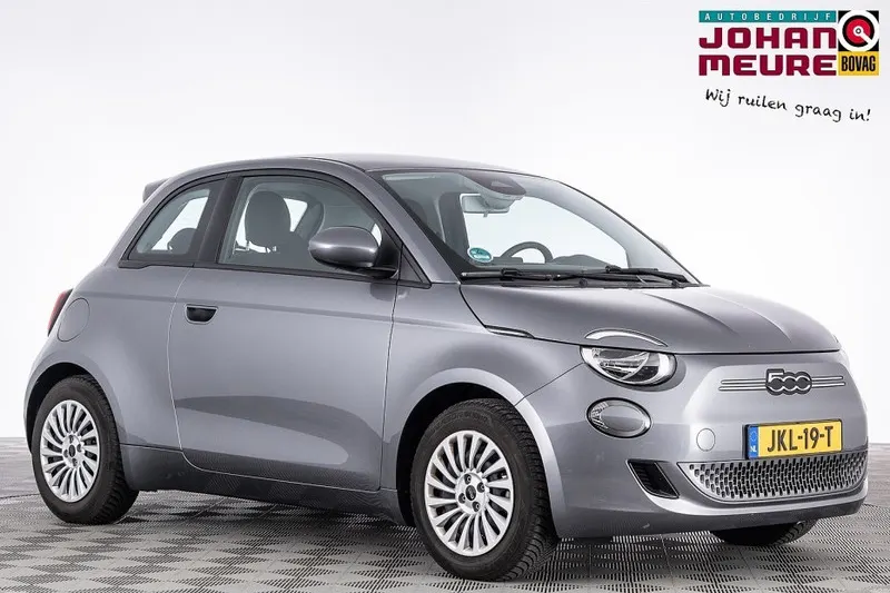 Fiat 500 (2023)