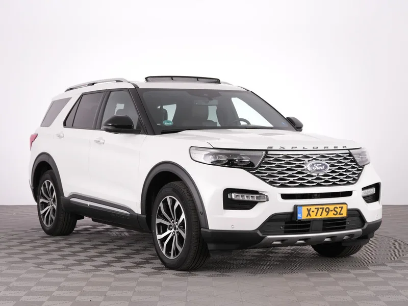 Ford Explorer (2024) — foto 1