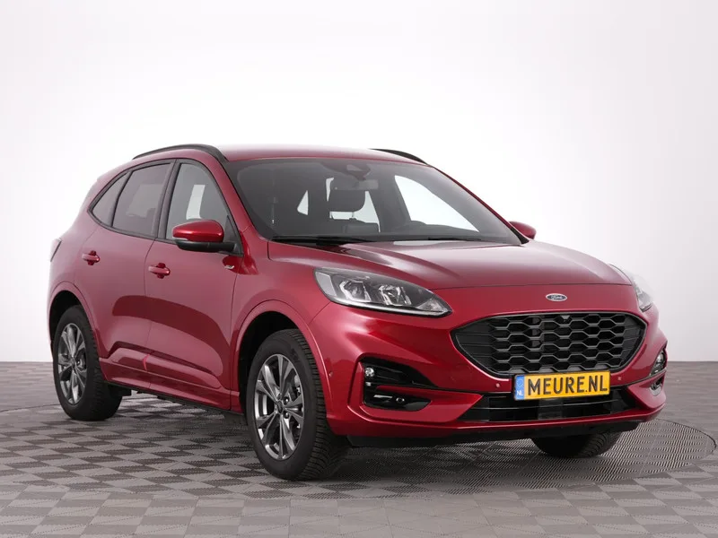 Ford Kuga (2024) — foto 1