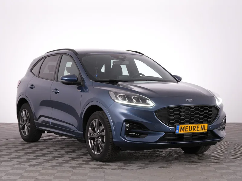 Ford Kuga (2023) — foto 1