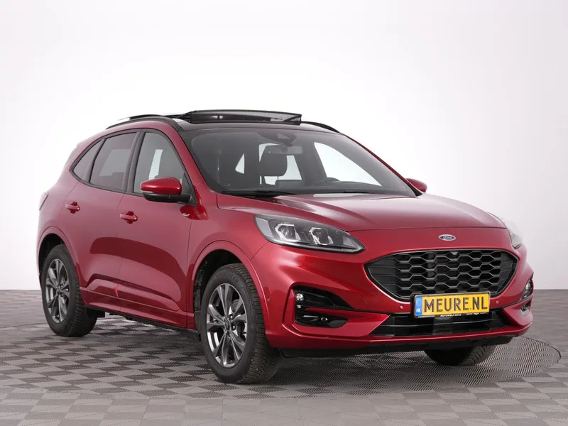 Ford Kuga (2023) — foto 1