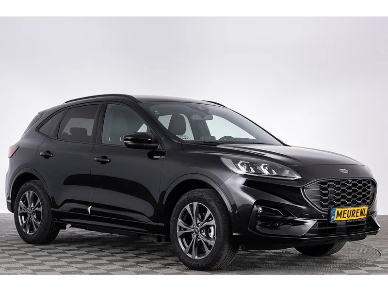 Ford Kuga (2023) — foto 1