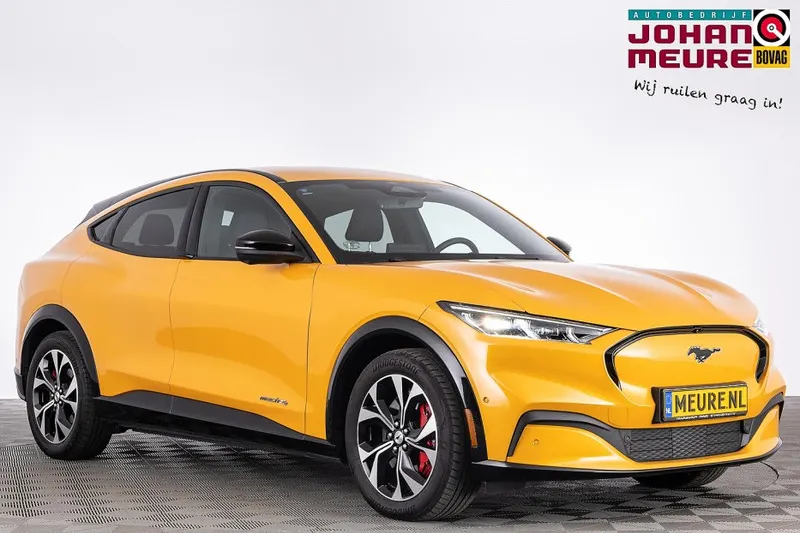 Ford Mustang (2022)