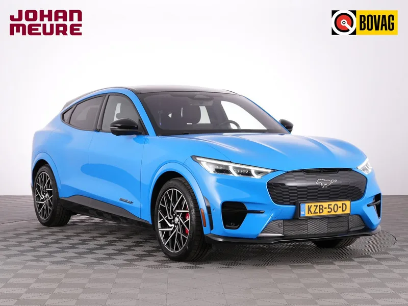 Ford Mustang Mach-E (2024) — foto 1