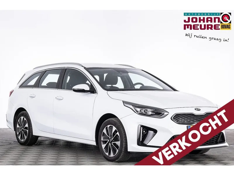 Kia Ceed Sportswagon (2021) — foto 1
